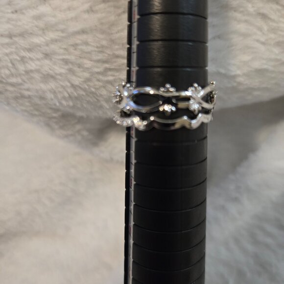 2pcs Rose Flower Design Wave Synthetic Zircon - Picture 3 of 3